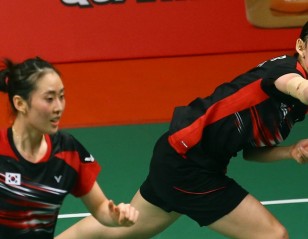 Shock for Chinese Pairs – Day 4: TOTAL BWF World Championships 2015